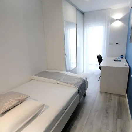 Semesterbostad Grey Dream With Heated Pool Kaštela